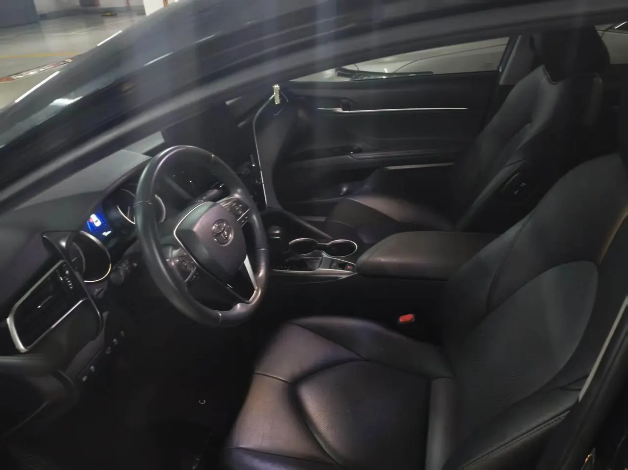 Toyota 2021 Camry 2.0G Stepless Deluxe Edition Automatic Gear 6