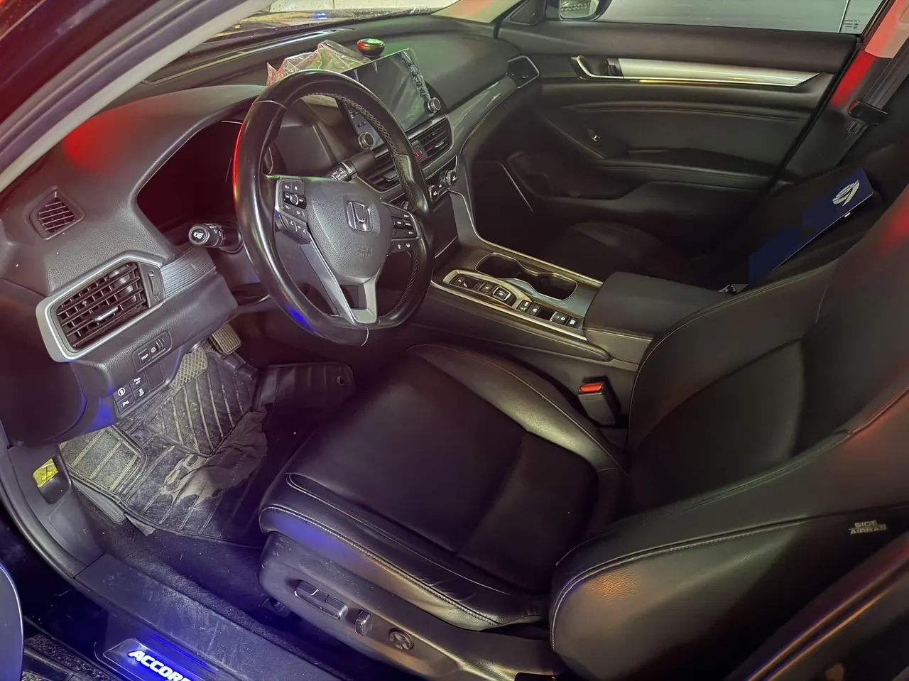 Honda 2021 10th Generation Accord Hybrid 2.0 Stepless Ruizhi Star Limited Edition Automatic Transmission 2