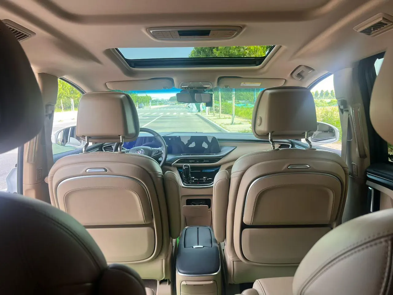 Buick 2021 GL8 ES Lu Zun 2.0T 653T Exclusive Automatic Gear 6