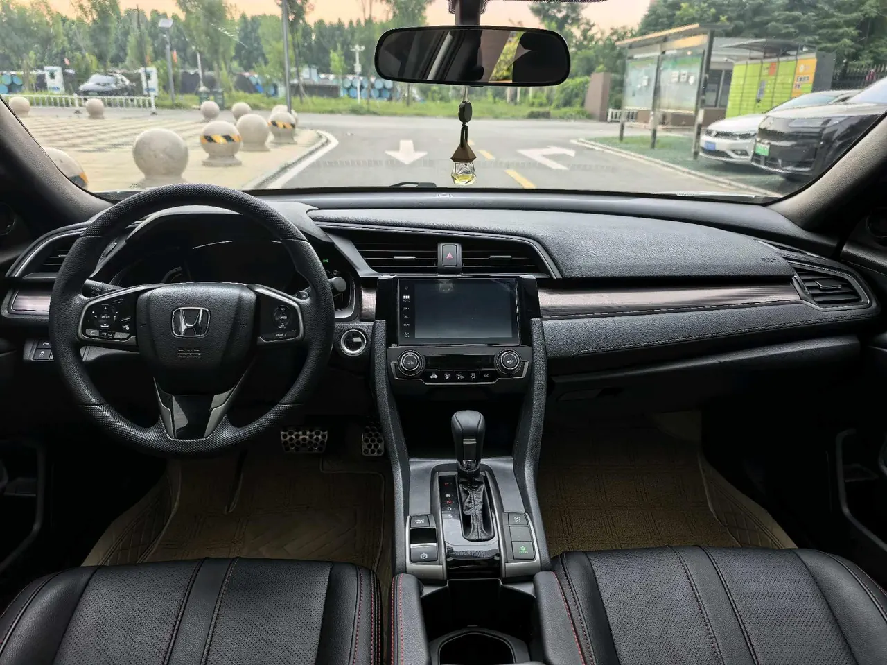 Honda 2021 Civic Hatchback 1.5T Stepless 220TURBO Tide Cool Control Automatic Gear 5
