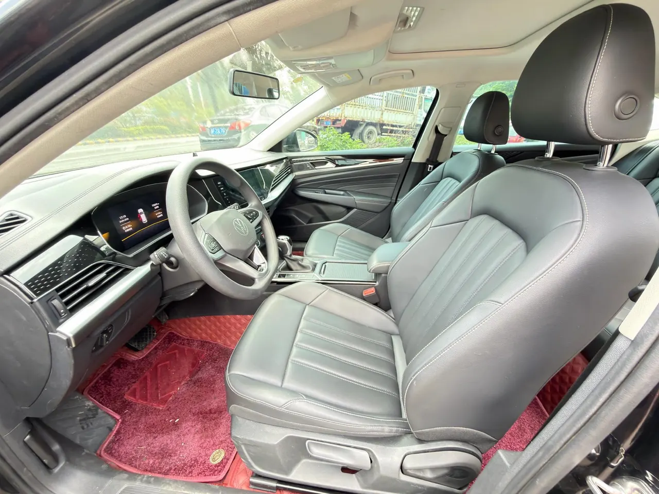 Volkswagen 2024 Passat 1.4TSI 280TSI Business Edition Automatic 3