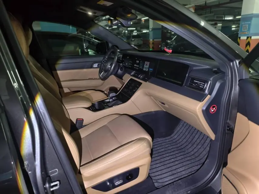 Li 2021 ONE 1.2T extended range 6-seat automatic gear 2