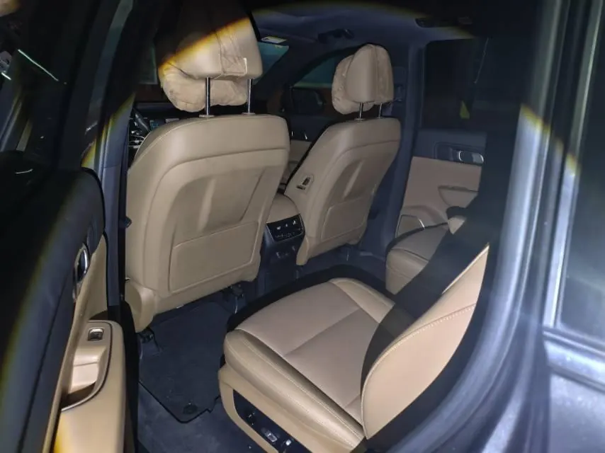 Li 2021 ONE 1.2T extended range 6-seat automatic gear 4