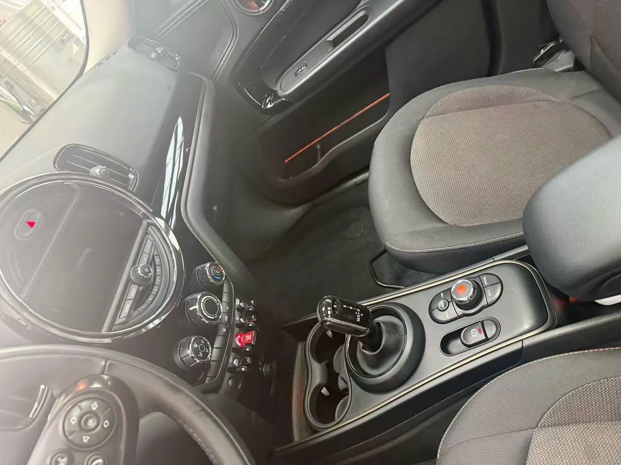 MINI Countryman (Imported) 2021 Cooper Countryman 1.5T Connoisseur Automatic Gear 2