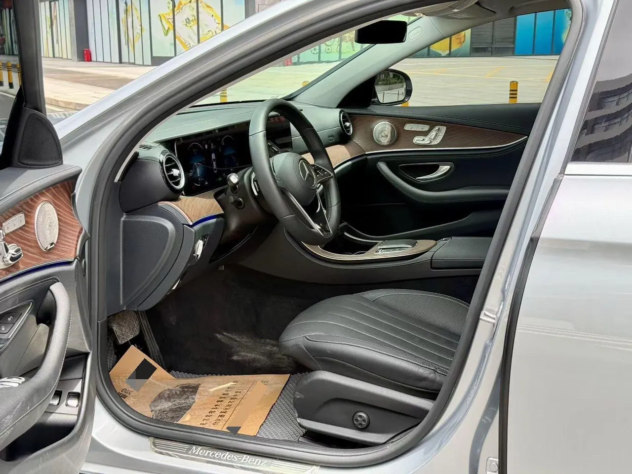 Mercedes Benz Class E New Energy 2021 E 350 e L 2.0T Automatic Gear 2