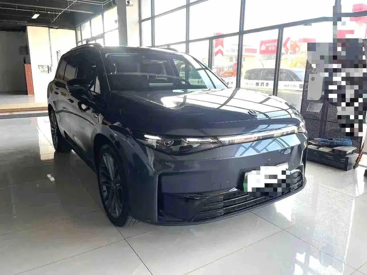 Leapmotor 2024 C 16 200 exclusive edition automatic gear 3