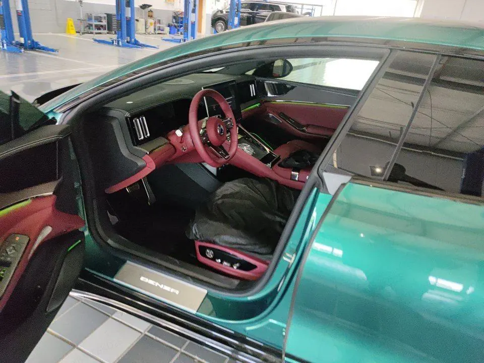 Denza 2026 Denza Z9GT Flash Charge Honorable Automatic Transmission 2