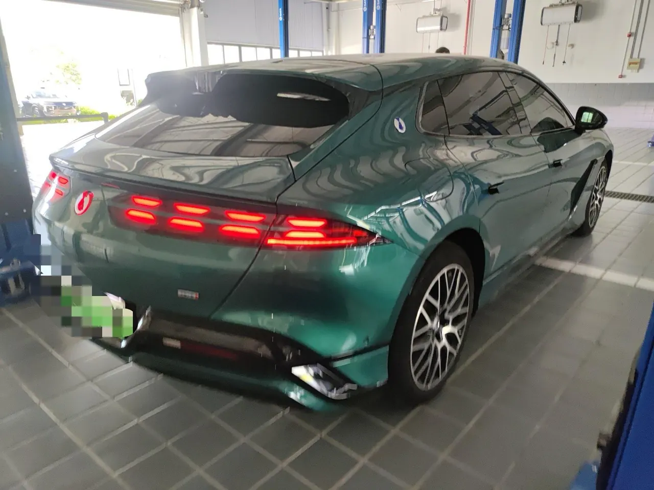 Denza 2026 Denza Z9GT Flash Charge Honorable Automatic Transmission 5