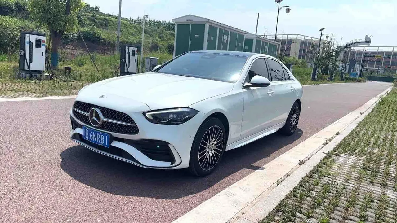 Mercedes Benz Class C 2024 C 260 L 48V 1.5T (Change 3) Automatic - View 1