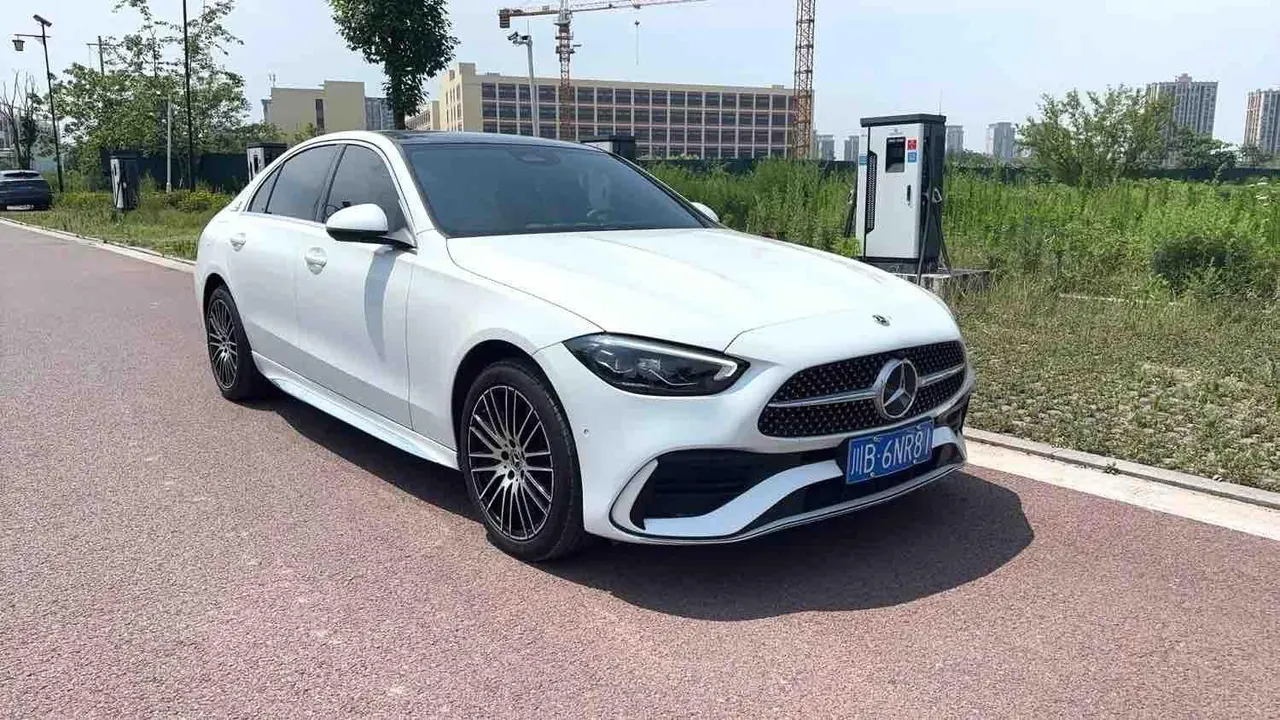 Mercedes Benz Class C 2024 C 260 L 48V 1.5T (Change 3) Automatic 3