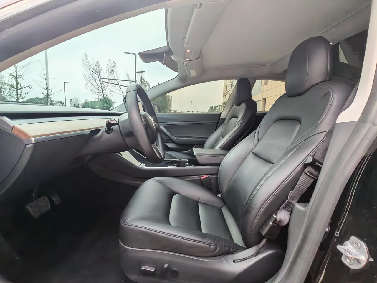 Tesla 2020 Model 3 Standard Endurance Rear Drive Upgraded Automatic Gear 4