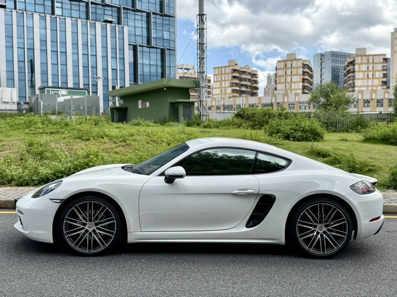 Porsche 718 (Imported) 2020 718 Carman 2.0T Automatic 3
