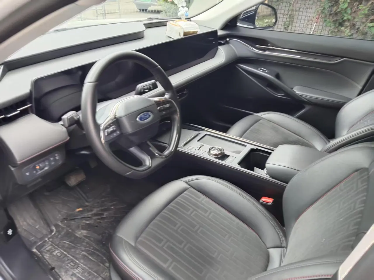 Ford 2022 Mondeo 2.0T EcoBoost 245 Luxury (Modified) Automatic Gear 4