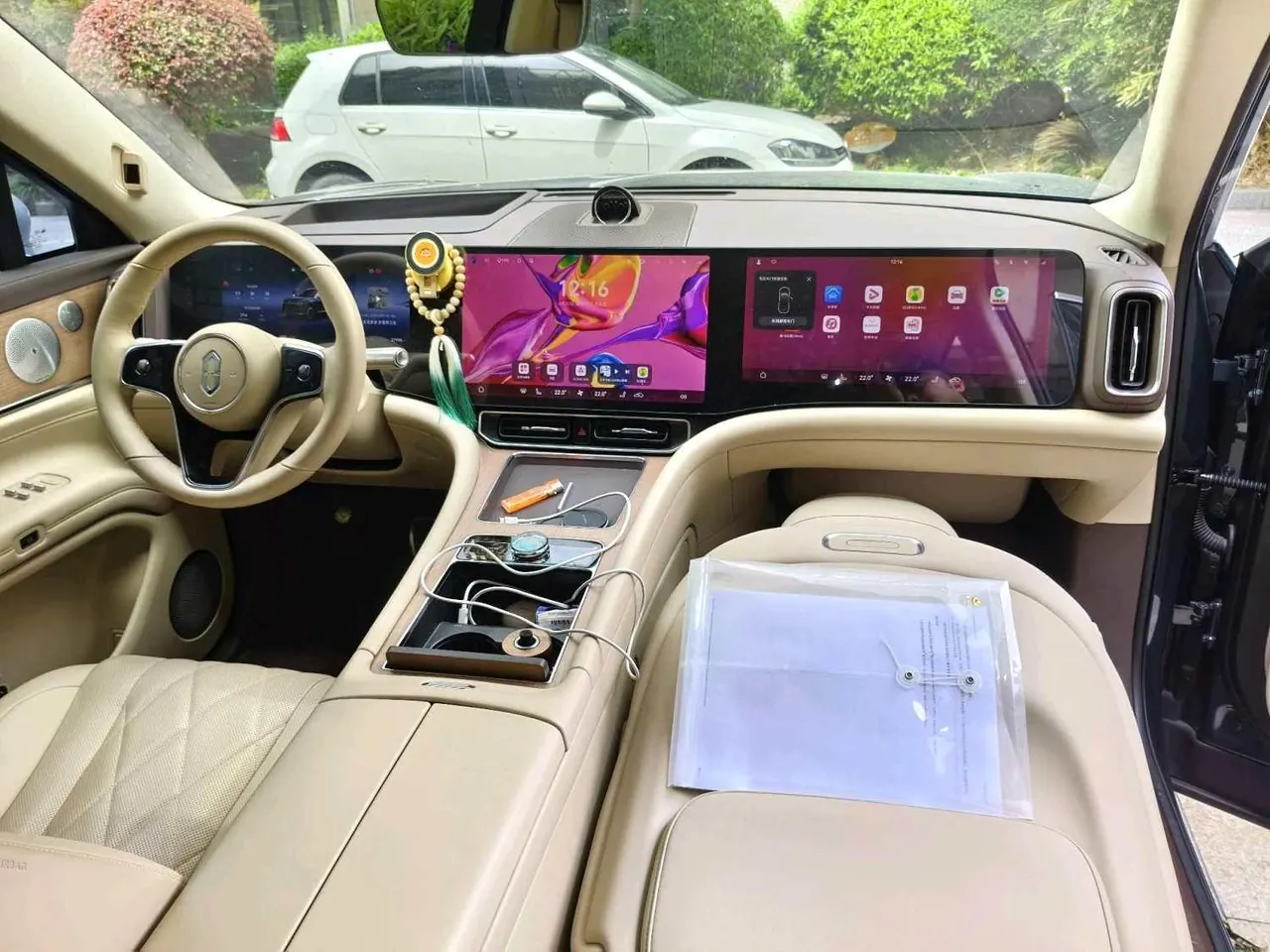 AITO 2024 AITO M9 extended range Ultra 42kWh automatic gear 3