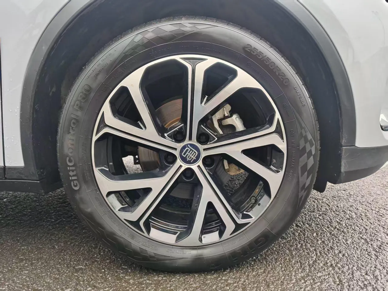 BYD Tang New Energy 2024 Tang DM-i 1.5T Stepless Glory Edition 112KM Honorable Automatic Gear 10