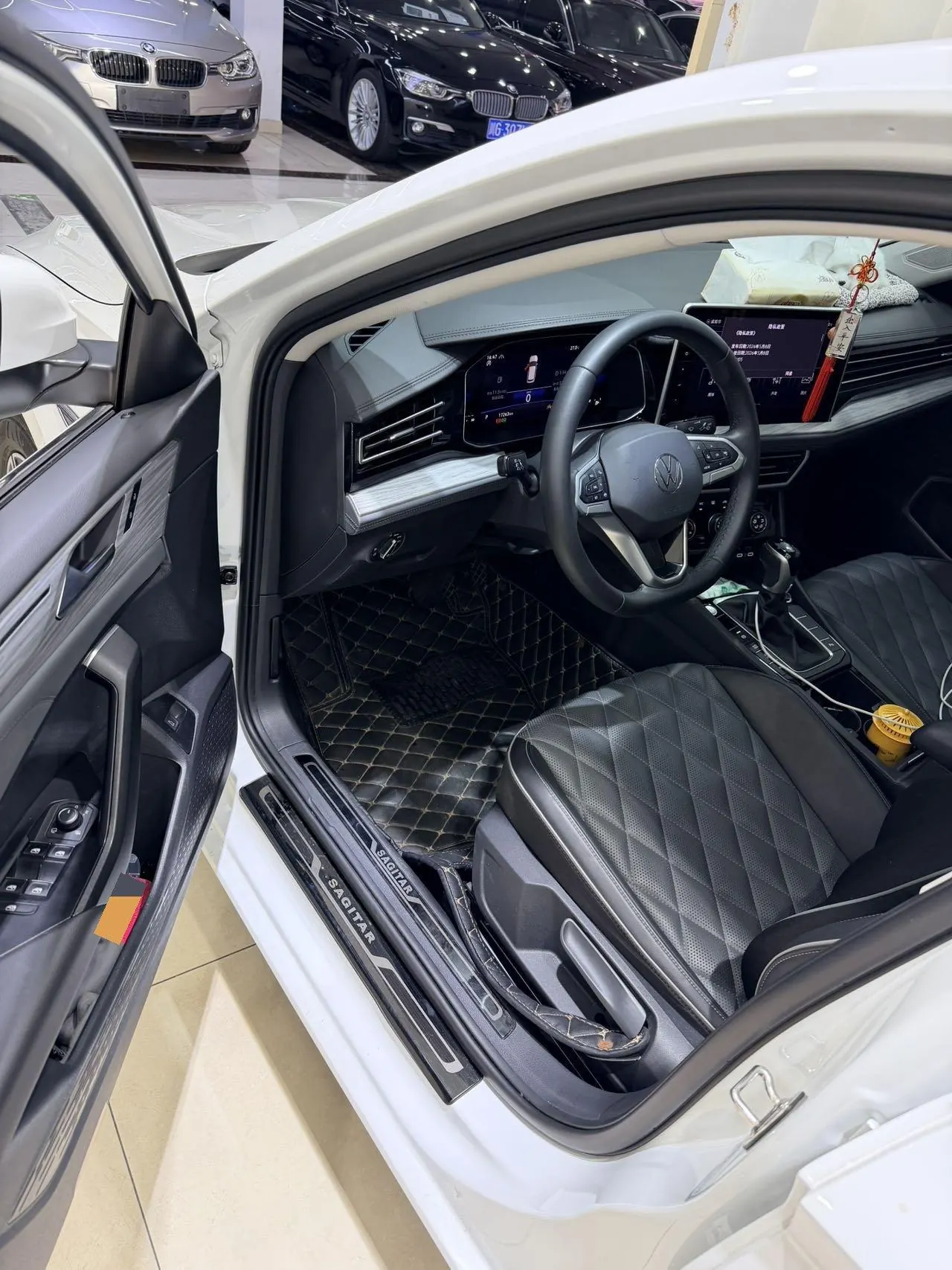 Volkswagen 2024 Sagittarius 1.5TSI 300TSI Exceed Edition Automatic Gear 3
