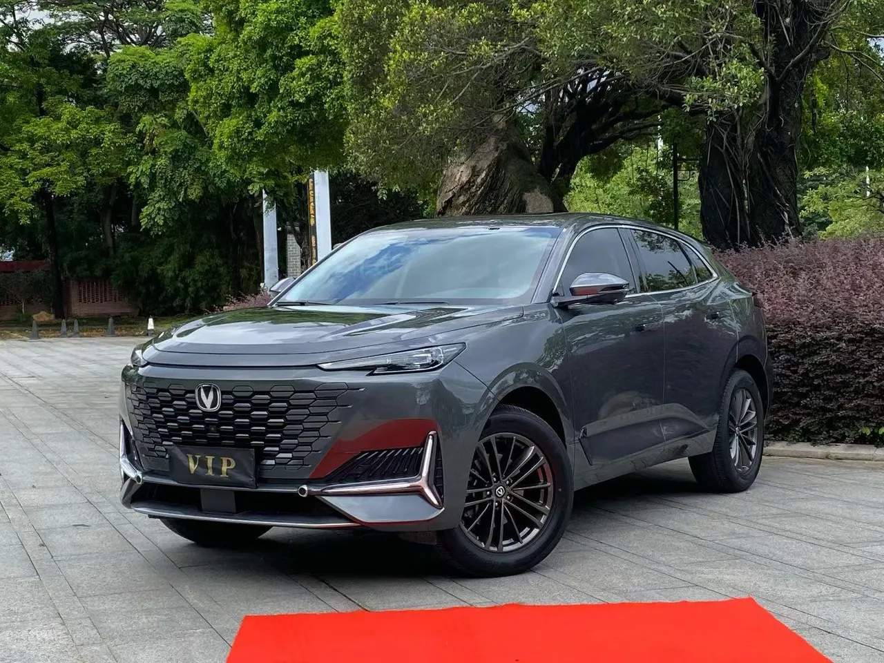 Open image lightbox: ChangAn 2024 UNI-K 2.0T Two-Drive Yuesang Automatic Gear