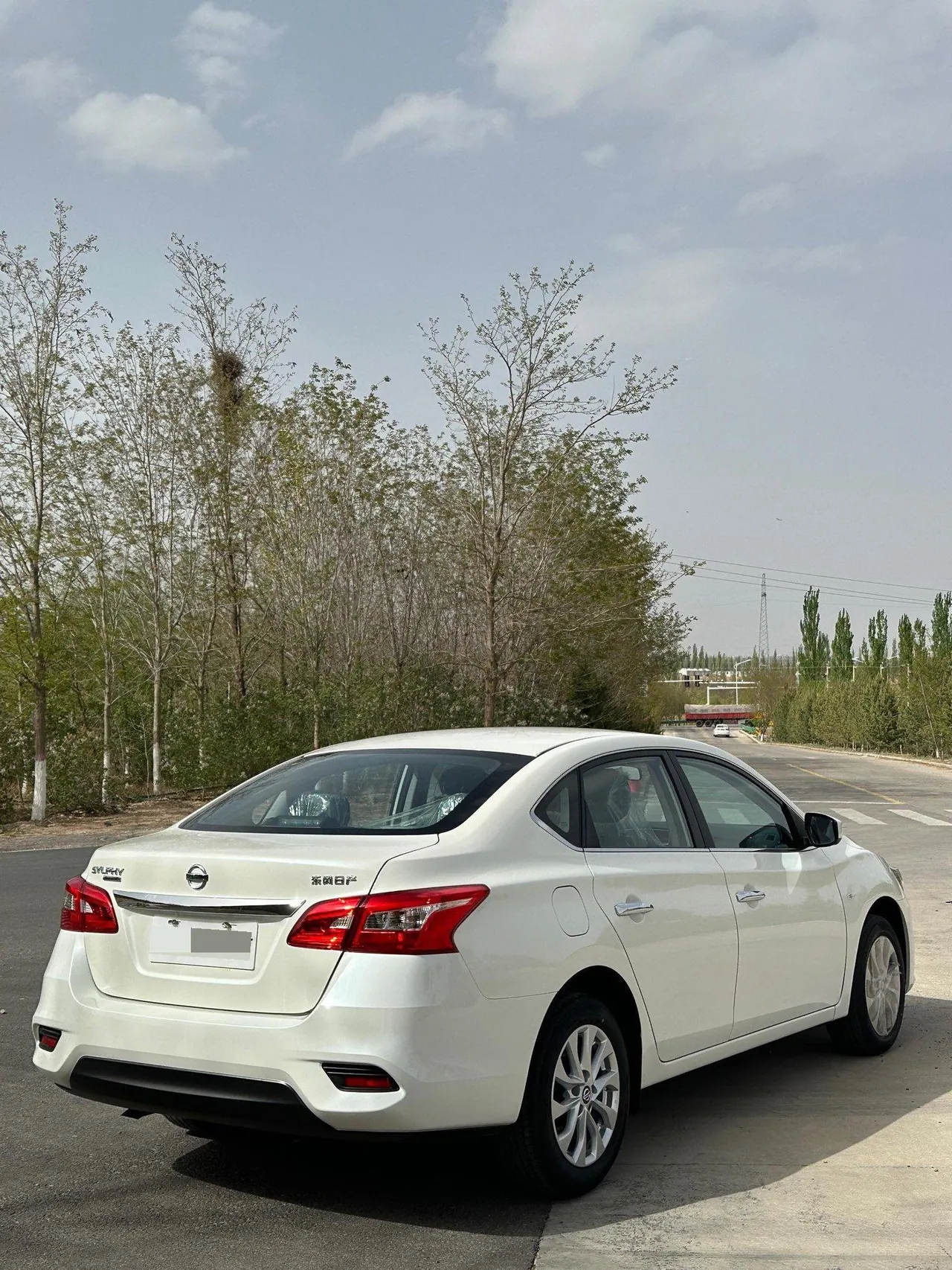 Nissan 2026 Sylphy Classic 1.6 Stepless Peace of Mind Edition Automatic Gear 9