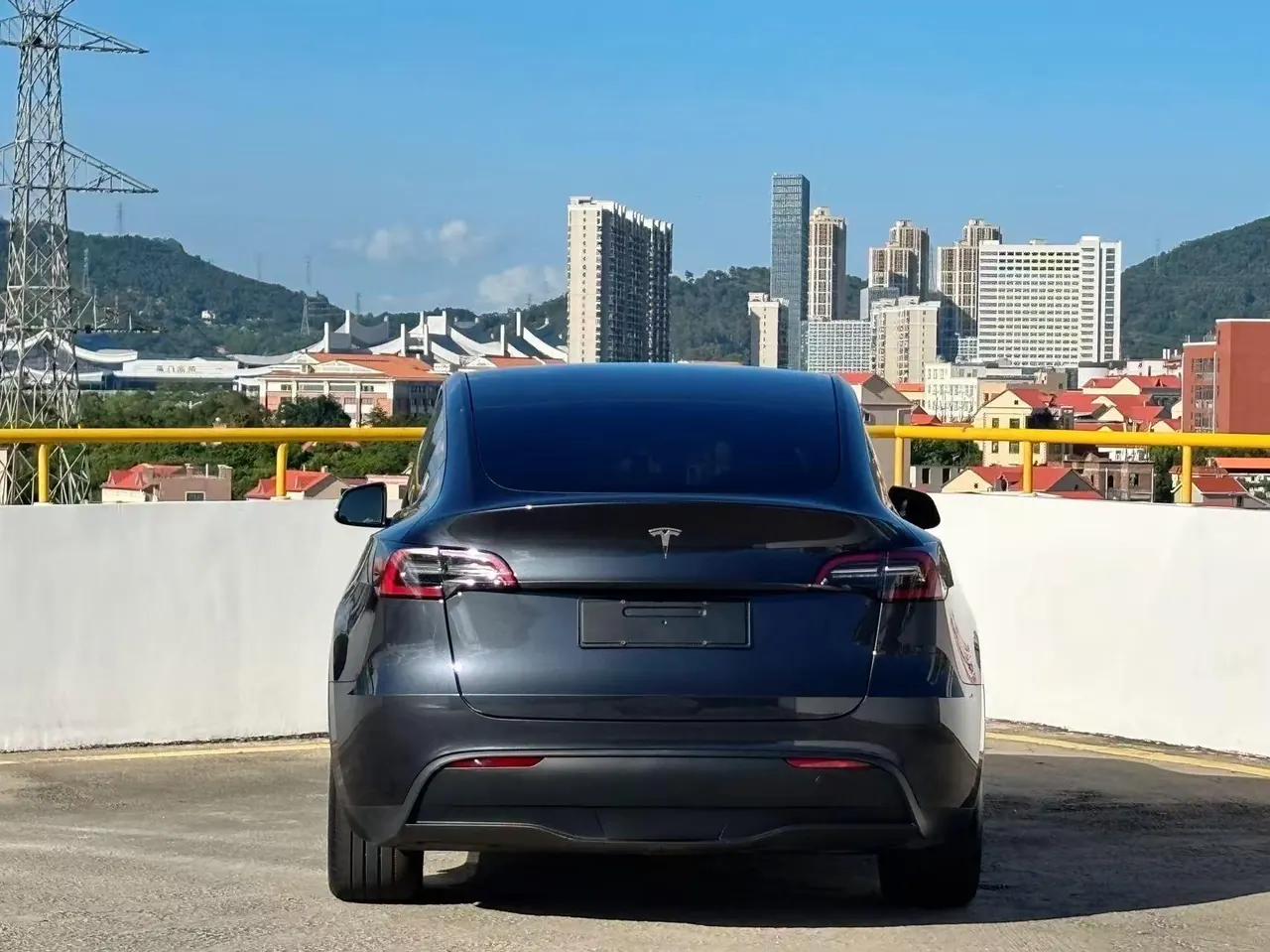 Tesla 2024 Model Y rear-wheel drive version automatic transmission 9