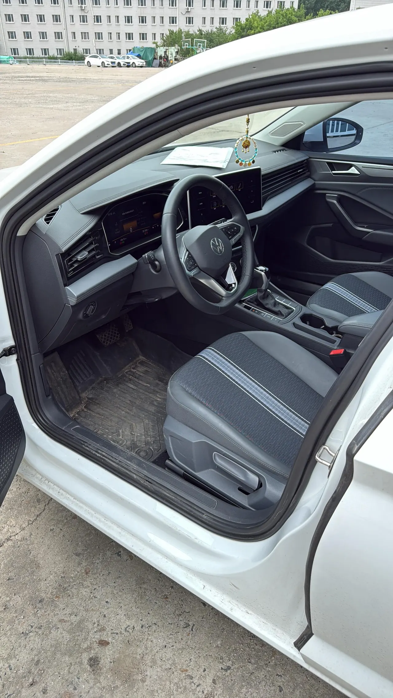 Volkswagen 2024 Sagittarius 1.5TSI 300TSI Flying Edition Automatic Gear 4