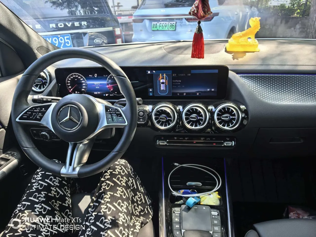 Mercedes Benz 2024 GLA 220 2.0T automatic gear 4