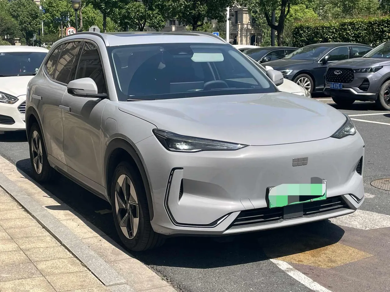 Geely Galaxy 2026 E 5 610km Discovery Edition Automatic Gear 3