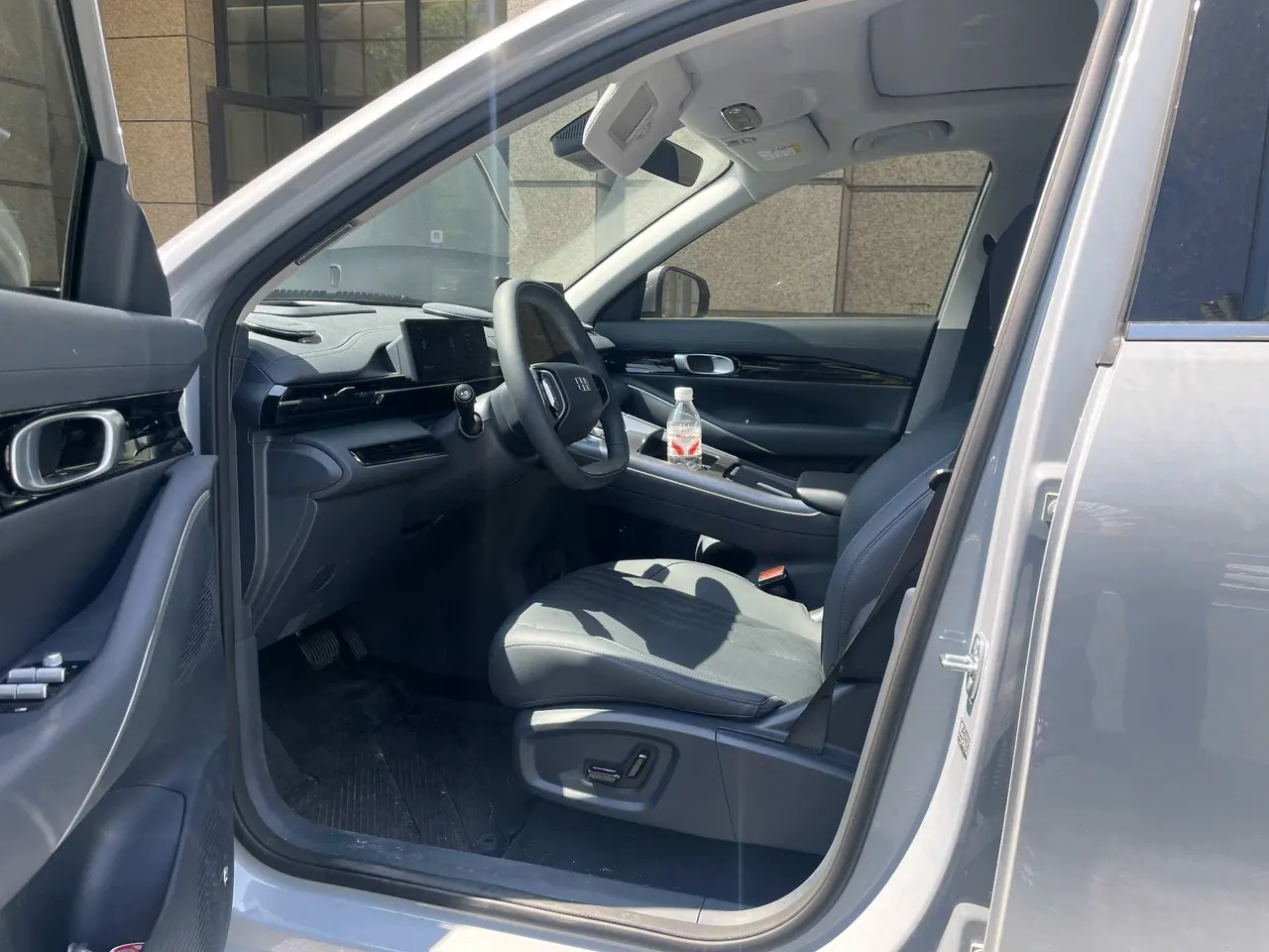 Geely Galaxy 2026 E 5 610km Discovery Edition Automatic Gear 4
