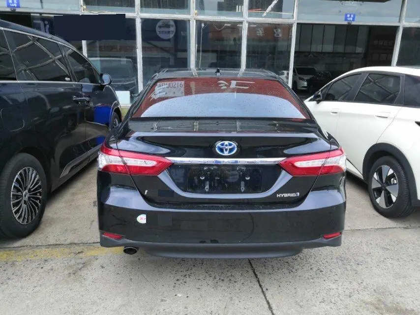 Toyota 2021 Camry Dual Engine 2.5HG Stepless Deluxe Automatic Gear 4