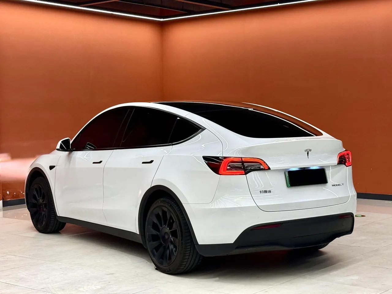 Tesla 2024 Model Y rear-wheel drive version automatic transmission 4