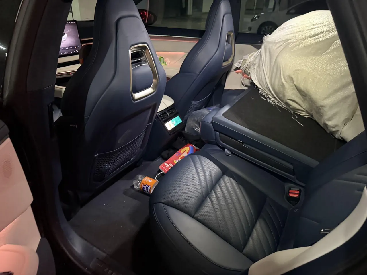 Zeekr 2024 Zeekr 001 WE version 100kWh rear drive automatic gear 3