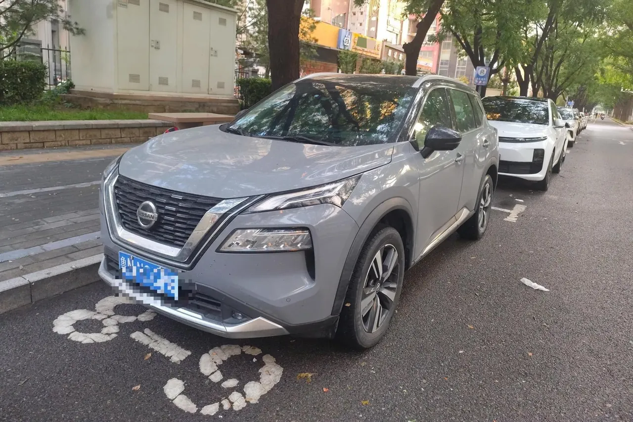 Nissan 2021 Qijun 1.5T Stepless VC-Turbo 300 Four-wheel Drive Extreme Edition Automatic Gear - View 1