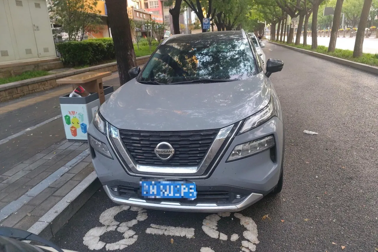 Nissan 2021 Qijun 1.5T Stepless VC-Turbo 300 Four-wheel Drive Extreme Edition Automatic Gear 2
