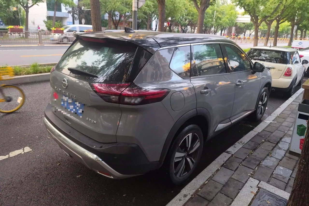 Nissan 2021 Qijun 1.5T Stepless VC-Turbo 300 Four-wheel Drive Extreme Edition Automatic Gear 3