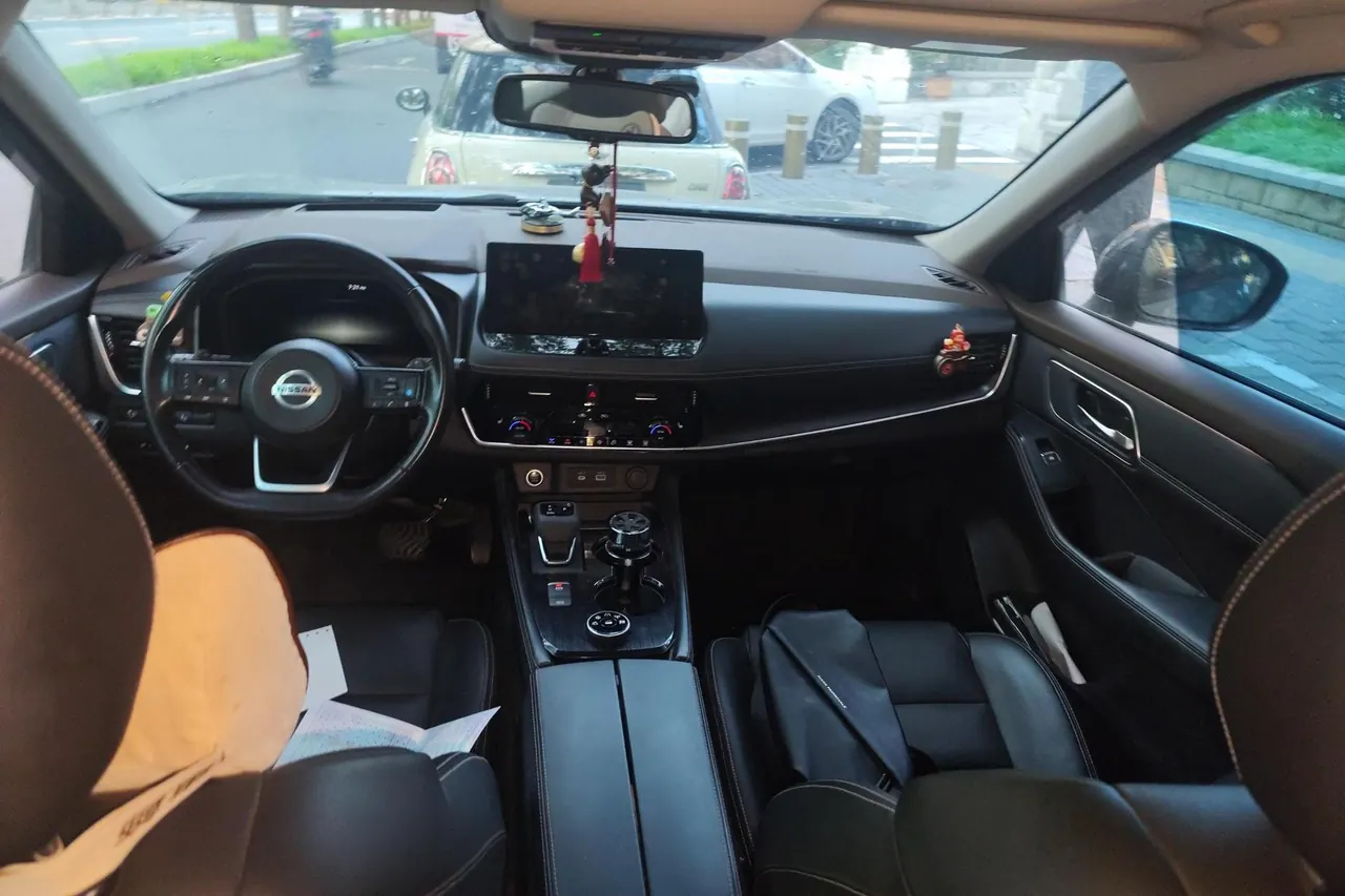 Nissan 2021 Qijun 1.5T Stepless VC-Turbo 300 Four-wheel Drive Extreme Edition Automatic Gear 5