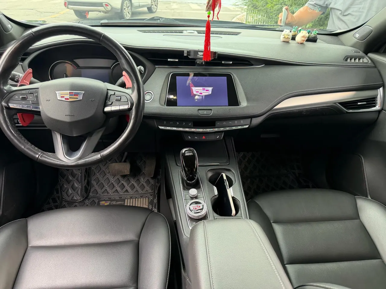 Cadillac 2020 XT4 2.0T 28T Two-Drive Leading Automatic Gear 7