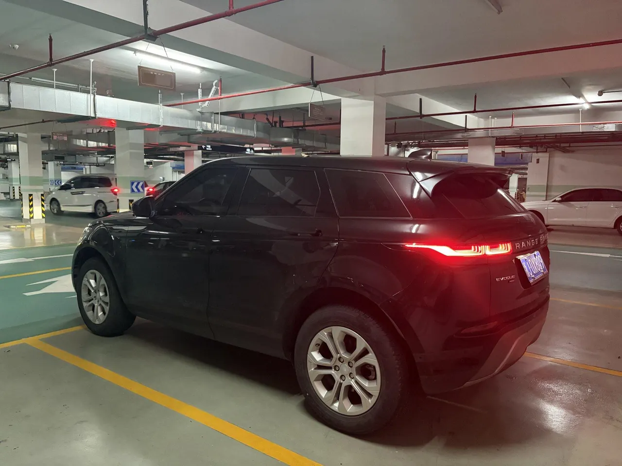 Land Rover 2020 Range Rover Aurora 48V 2.0T 249PS Youth Edition Automatic Gear 3