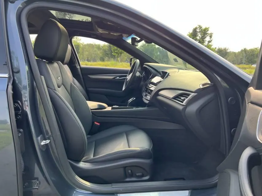 Cadillac 2022 CT5 2.0T 28T luxury automatic gear 15