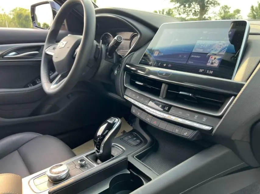Cadillac 2022 CT5 2.0T 28T luxury automatic gear 16