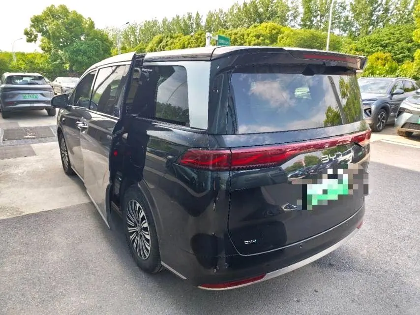 BYD 2025 summer DM-i 1.5T stepless 180km excellent automatic gear 7