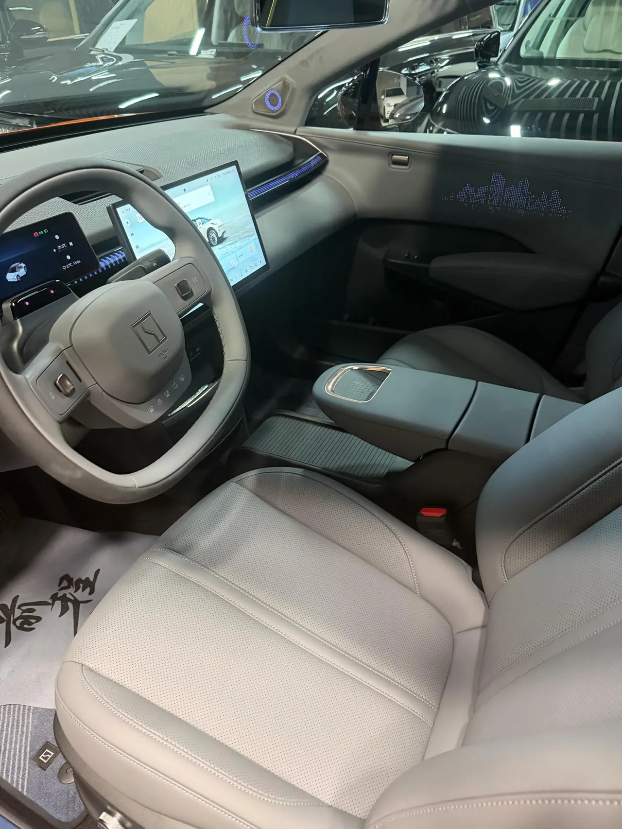 Zeekr 2024 Zeekr X five-seat four-wheel drive version of automatic gear 2