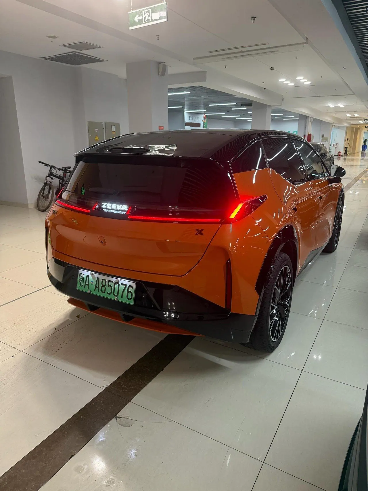 Zeekr 2024 Zeekr X five-seat four-wheel drive version of automatic gear 4