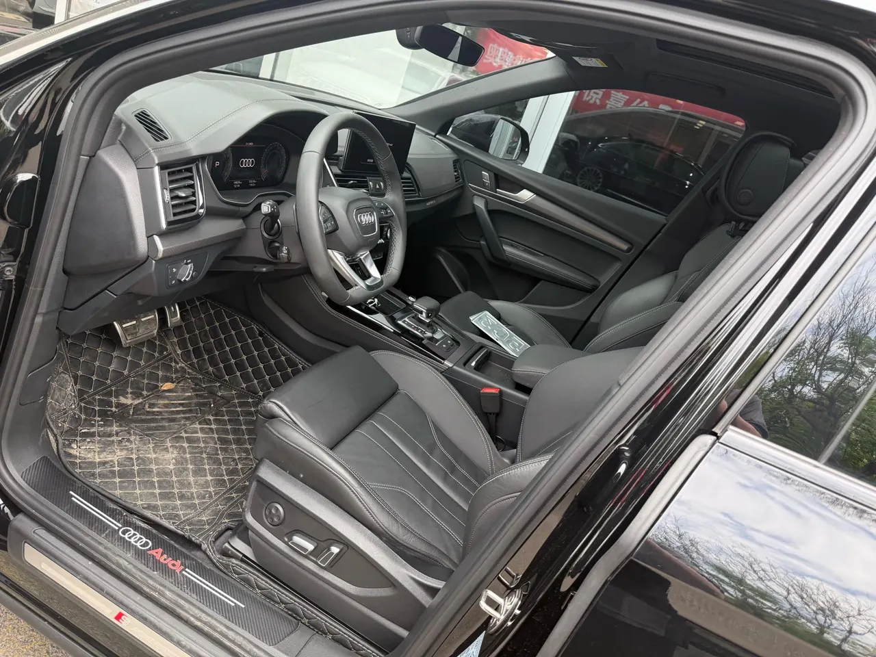 Audi 2024 Q5L 2.0TFSI 40TFSI luxury dynamic automatic 3
