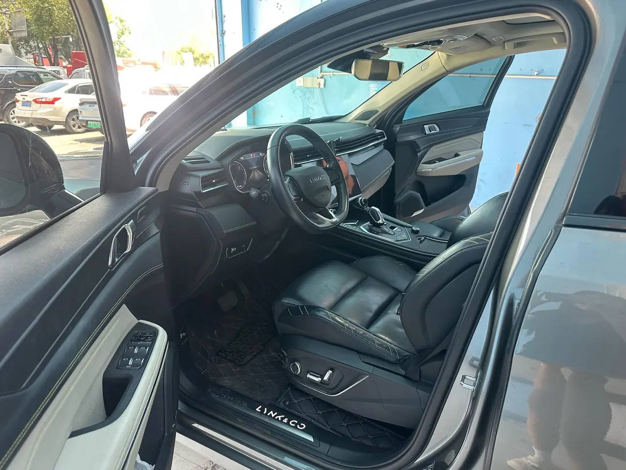 LYNK&amp;CO 2020 LYNK&amp;CO 05 2.0TD Two-wheel Drive Halo Automatic Gear 4