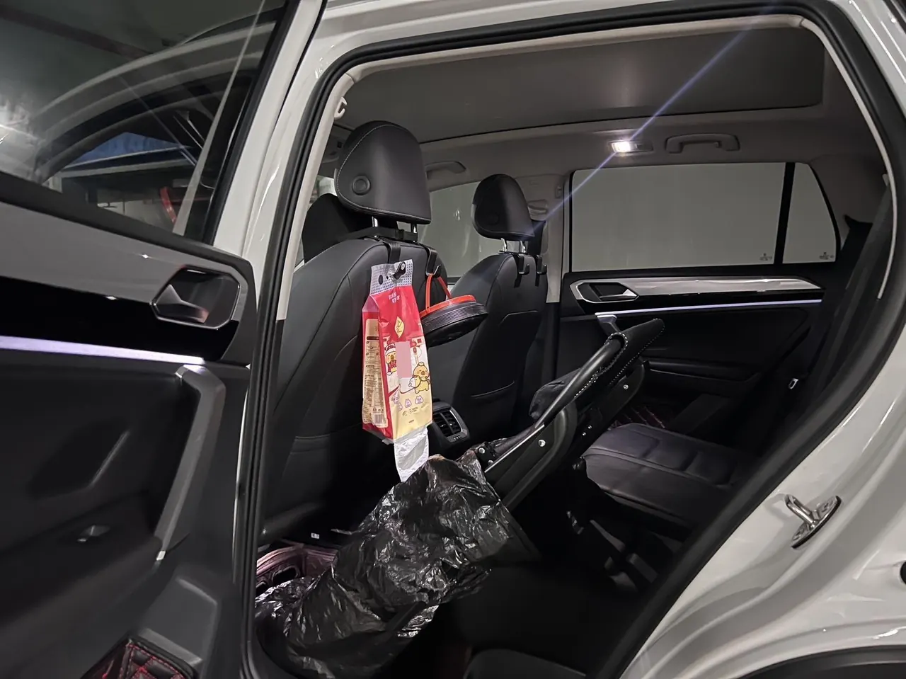 Volkswagen 2020 Tanyue 2.0TSI 330TSI Two-Drive Deluxe Smart Joint Edition Automatic Gear 3