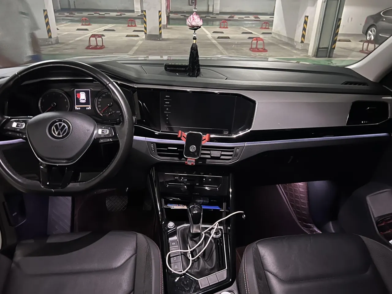Volkswagen 2020 Tanyue 2.0TSI 330TSI Two-Drive Deluxe Smart Joint Edition Automatic Gear 4