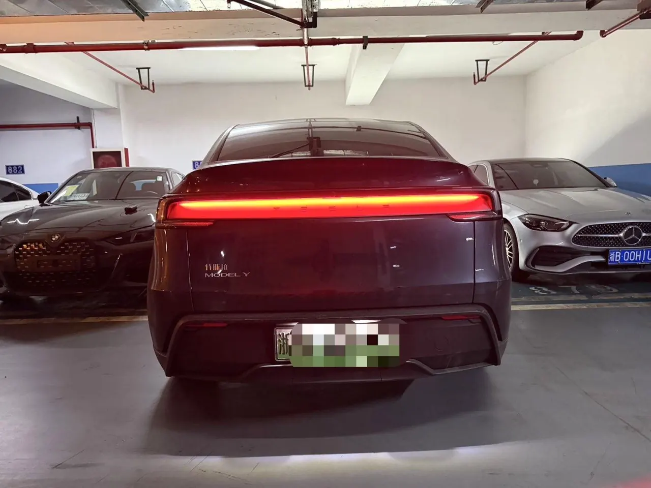 Tesla 2025 Model Y Rear Wheel Drive First Edition Automatic Transmission 5