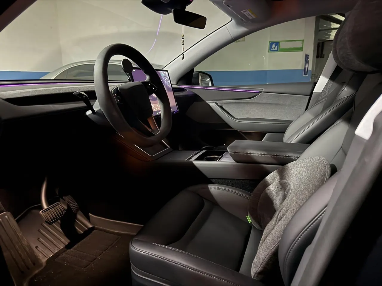 Tesla 2025 Model Y Rear Wheel Drive First Edition Automatic Transmission 6