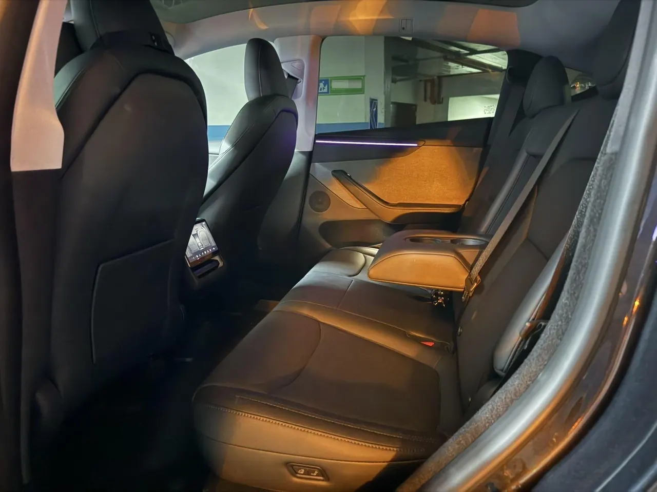 Tesla 2025 Model Y Rear Wheel Drive First Edition Automatic Transmission 7