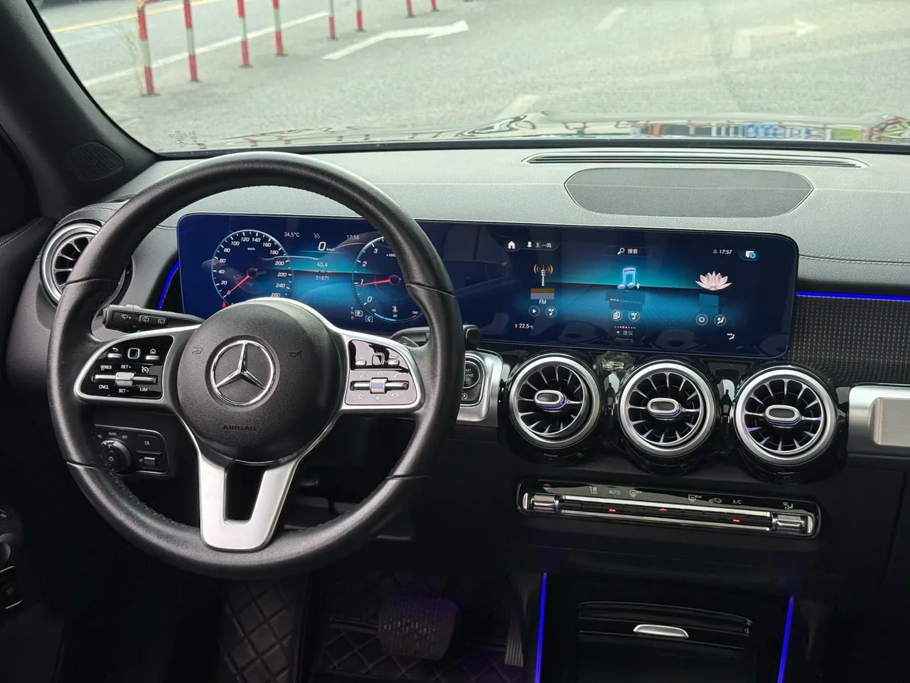 Mercedes Benz 2021 GLB 200 1.3T Fashion Automatic 14