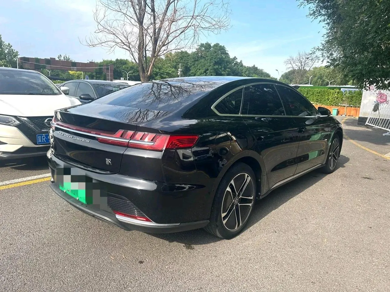 BYD 2020 Han Super Long Endurance Edition Noble Automatic Transmission 4